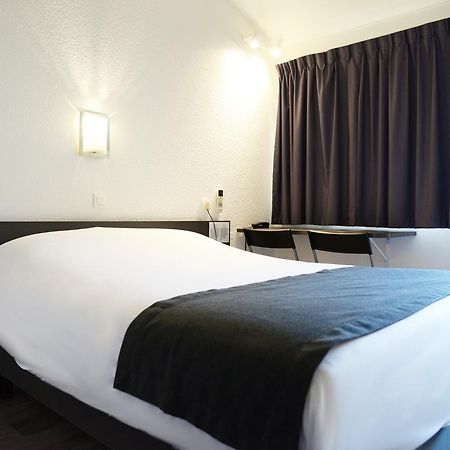 Aerel Hotel Aeroport Бланяк Екстериор снимка