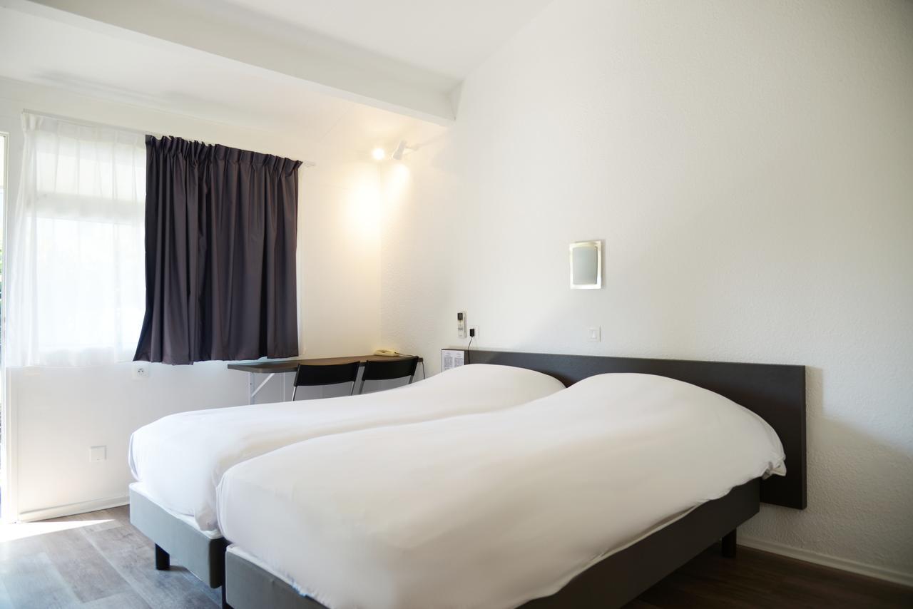 Aerel Hotel Aeroport Бланяк Екстериор снимка